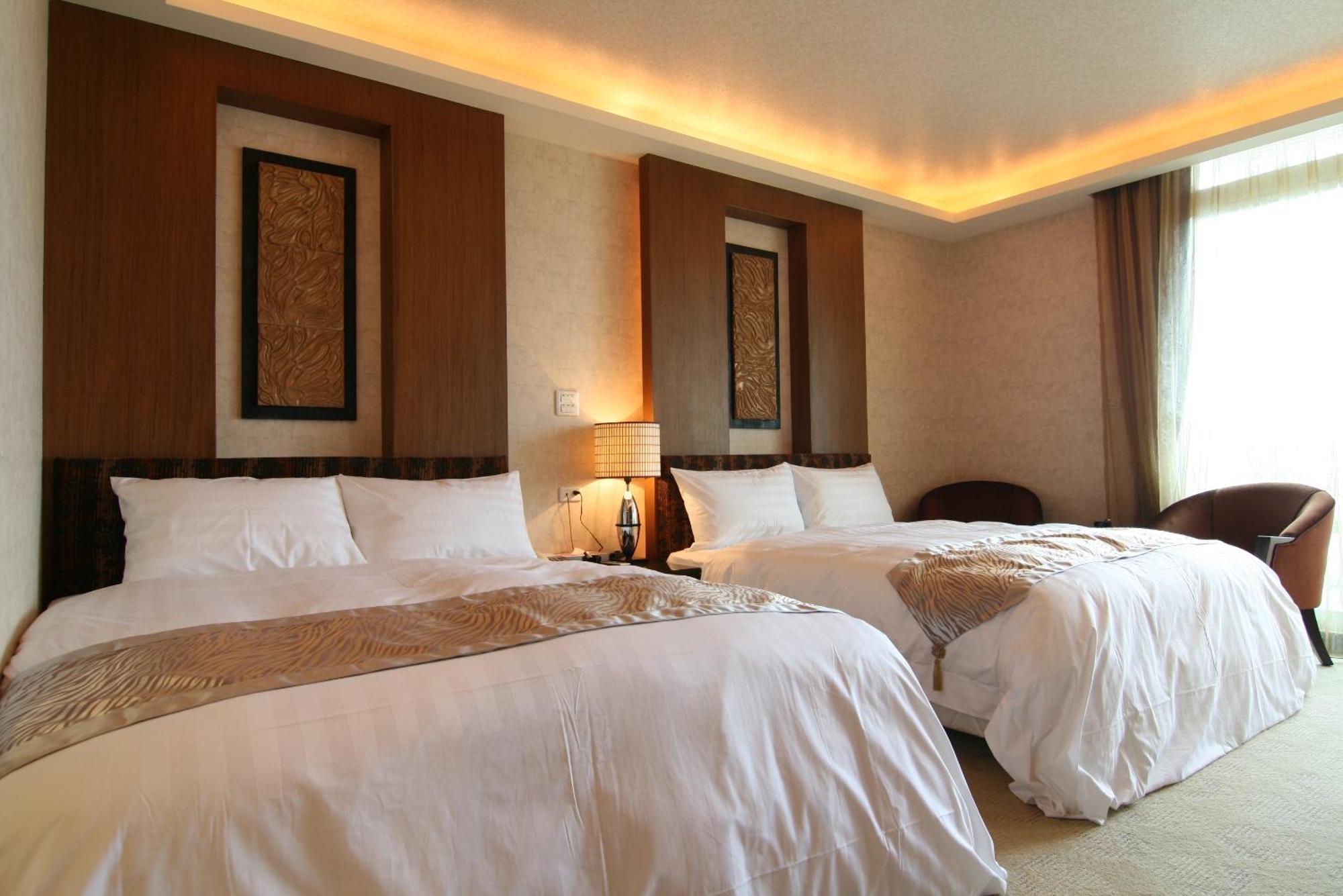 East Coast Sea View Hotel Chenggong Exterior photo